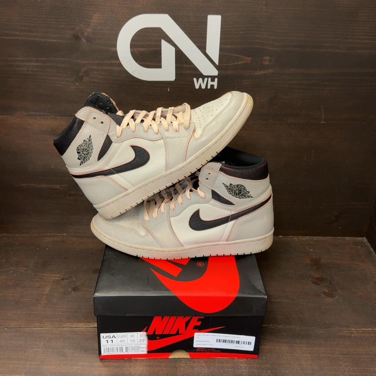 Jordan 1 Retro High OG Defiant SB NYC to Paris - Image 1