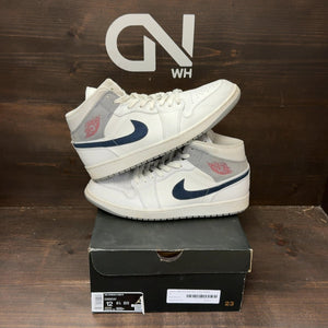 Jordan 1 Mid Paris White Size 12 (Pre-Owned) - front