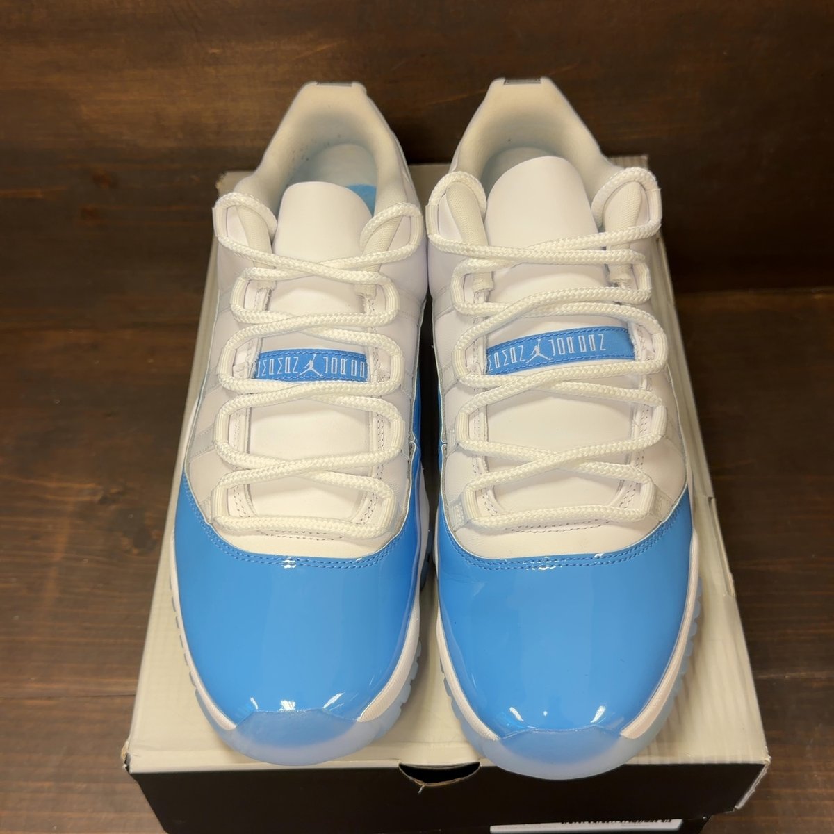 Jordan 11 Retro Low University Blue (2026) Size 11.5 (Pre-Owned) - tag