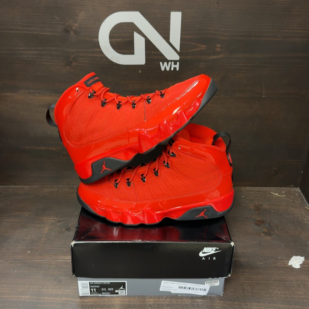 Jordan 9 Retro Chile Red Size 11 (Pre-Owned) - front