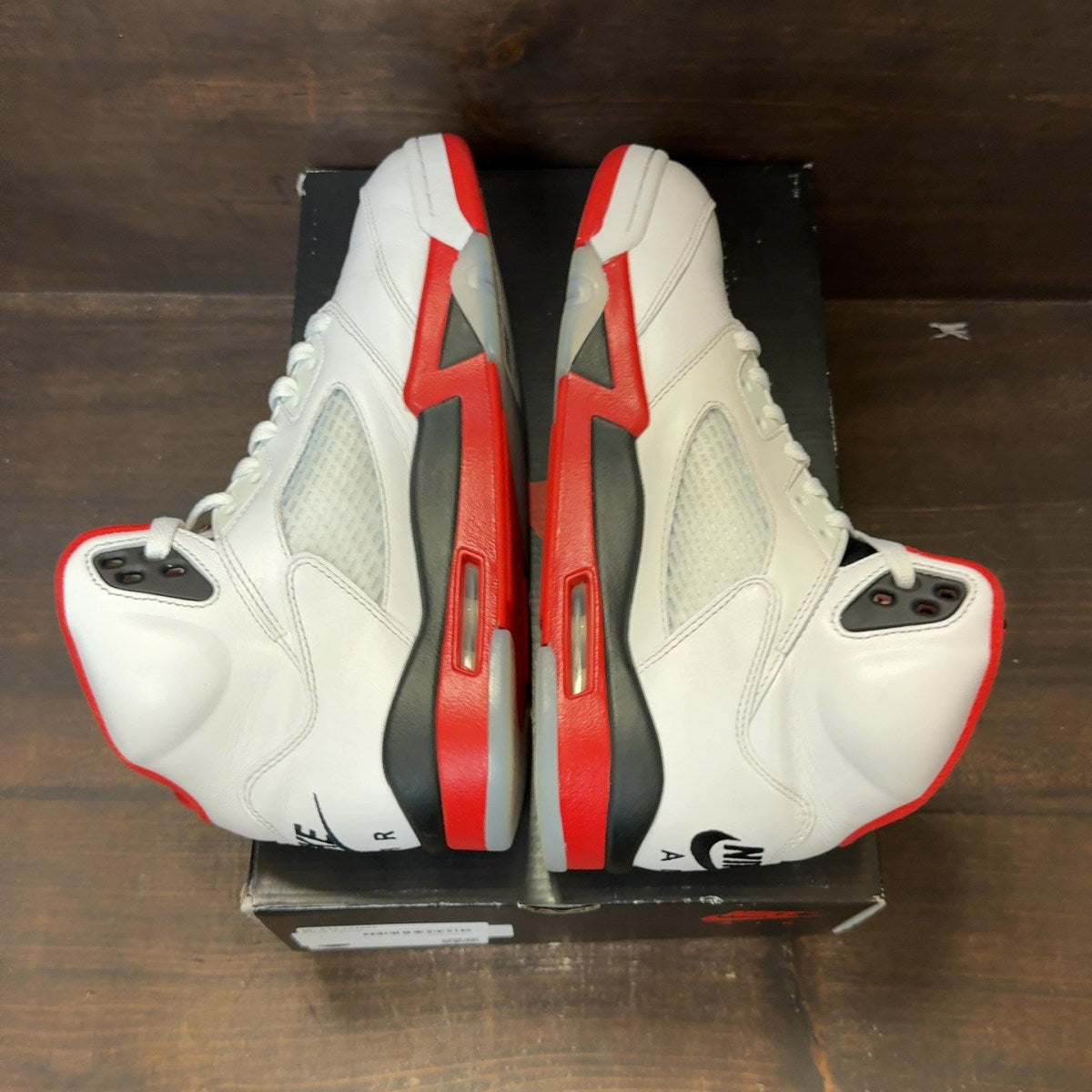 Jordan 5 Retro Fire Red Black Tongue (2025) - Image 5