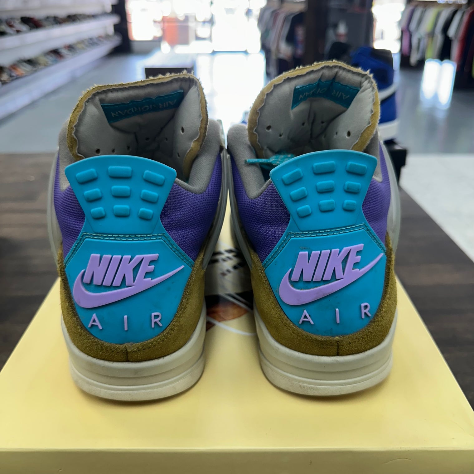 Desert Moss Union LA Jordan 4 (USED)