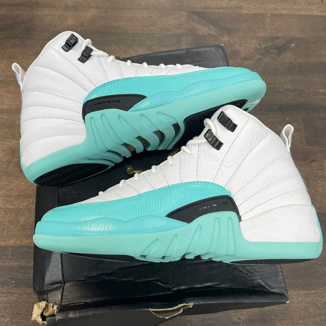 (GS) Light Aqua Jordan 12 (USED)