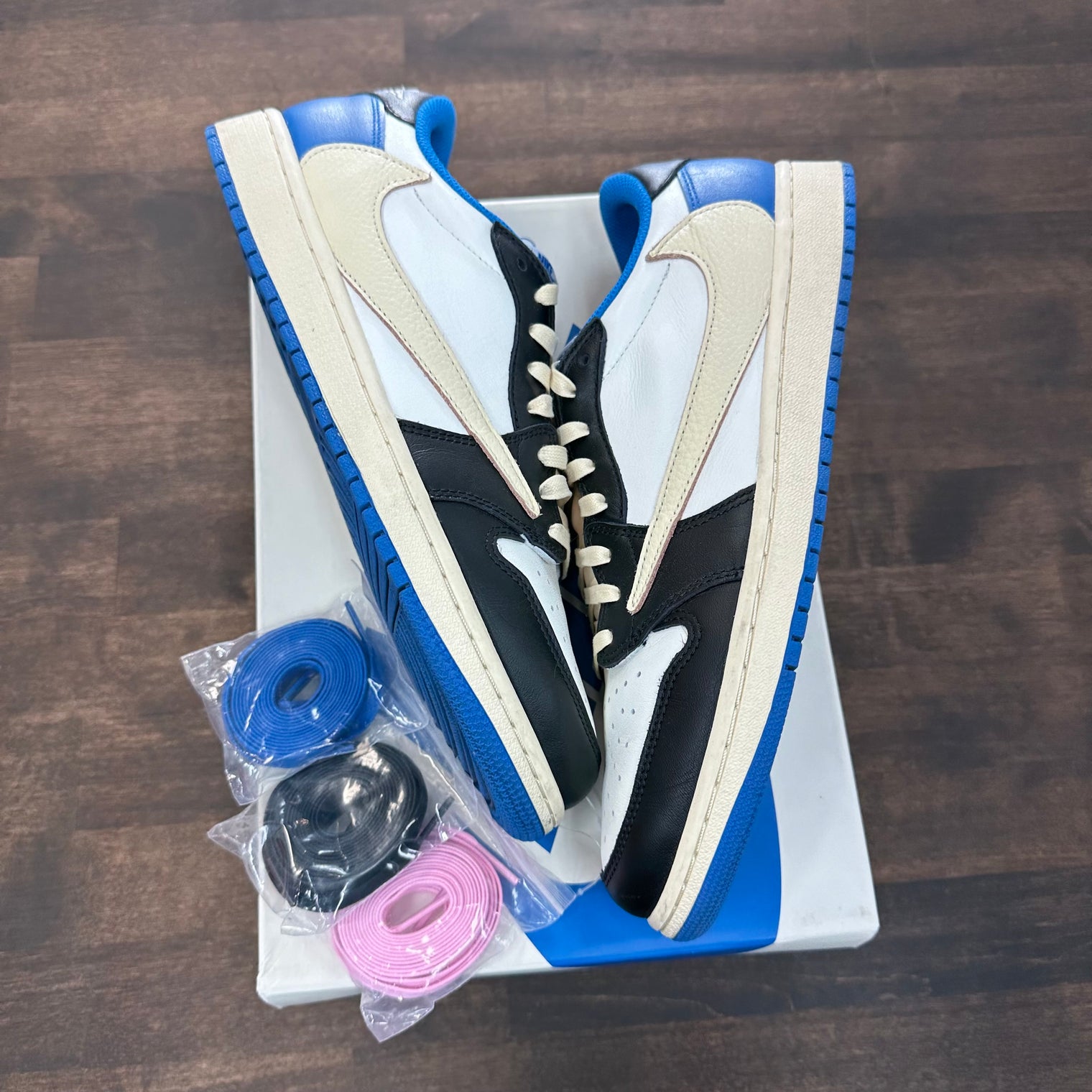 Fragment Travis Scott Jordan 1 Low OG (USED)