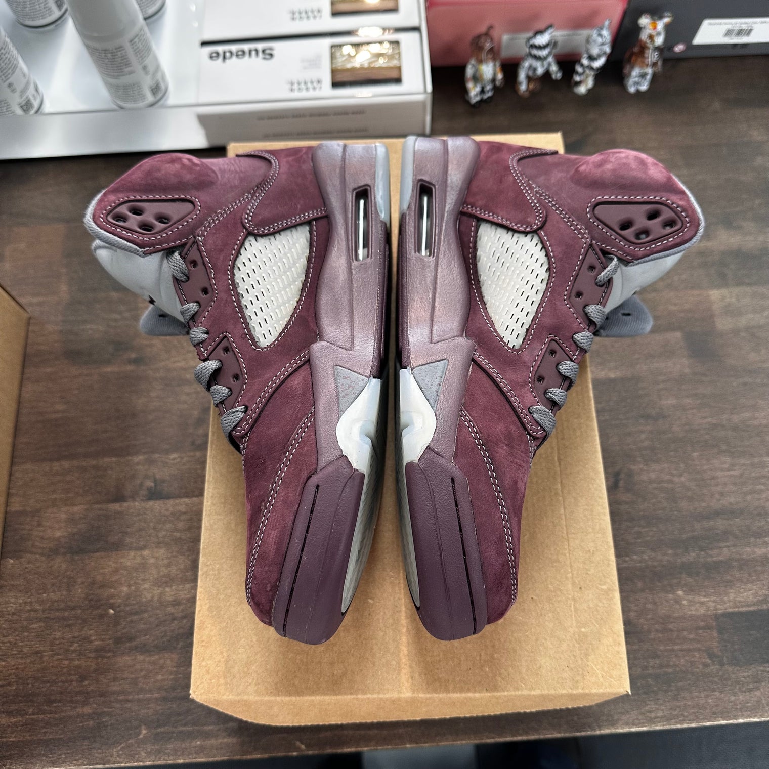 Burgundy Jordan 5 (USED,No Box)