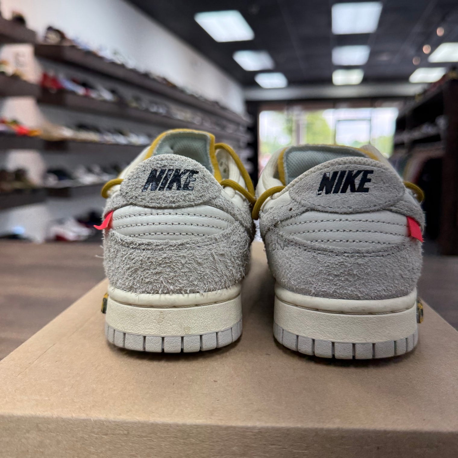 Lot 37 of 50 Off-White Dunk Low (USED,No Box)