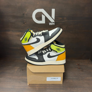 Jordan 1 Retro High White Black Volt University Gold (GS) Size 6Y (Pre-Owned) - Image 1