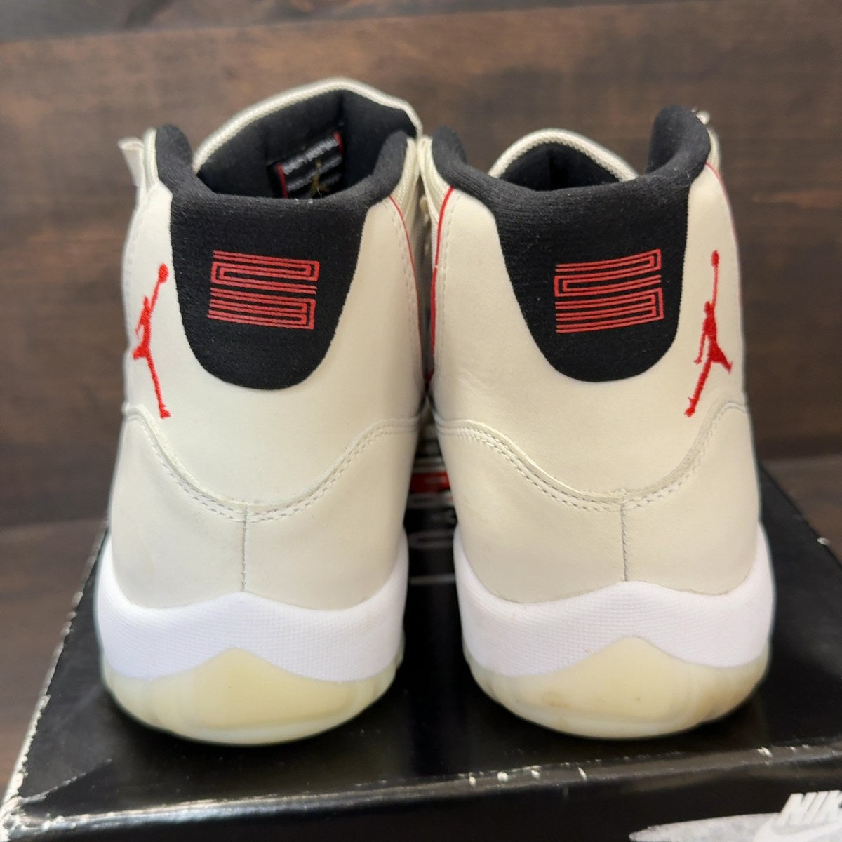 Jordan 11 Retro Platinum Tint - Image 5