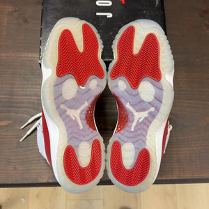 Jordan 11 Retro Cherry (2022) Size 9 (Pre-Owned) - aux