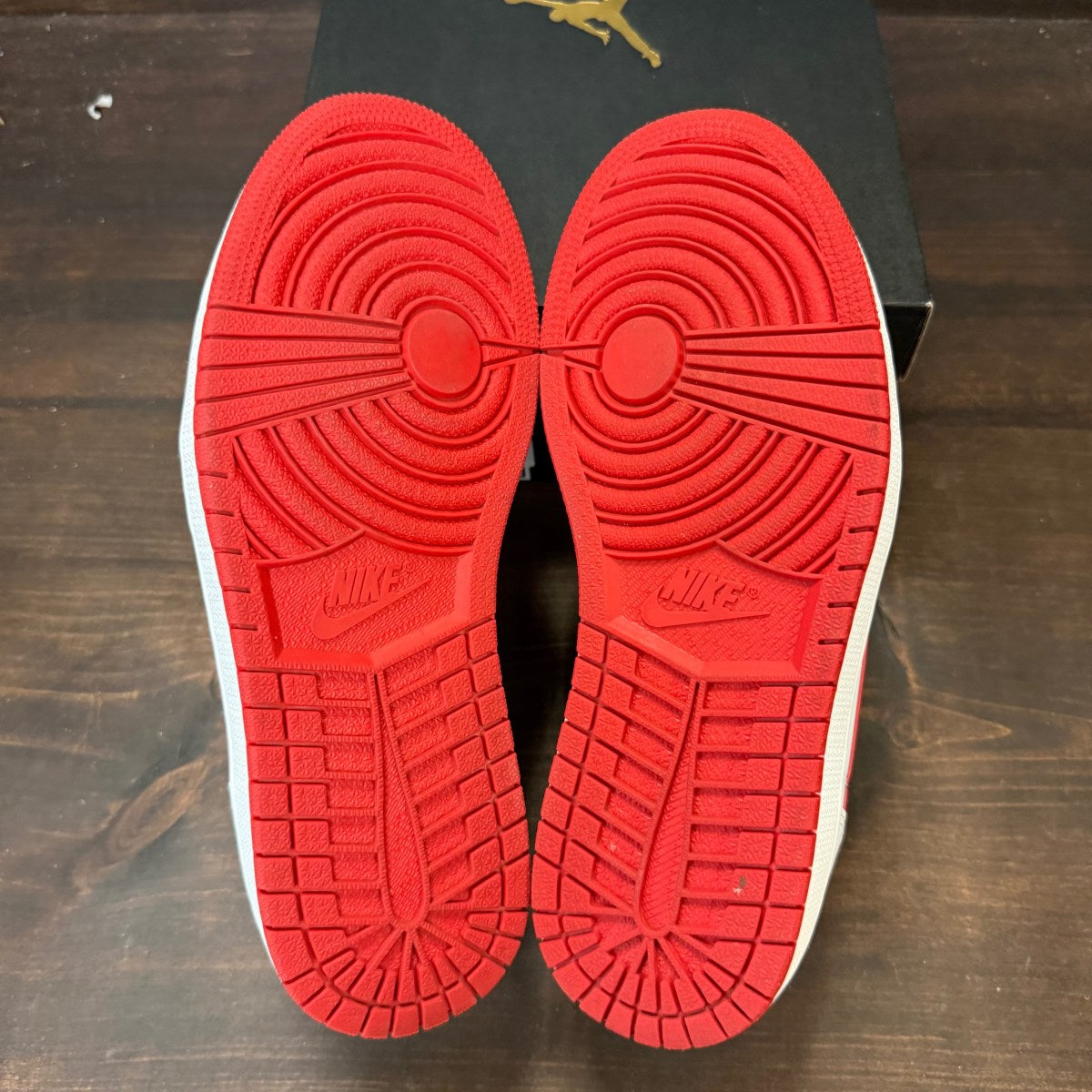 Jordan 1 Retro Low OG University Red Size 8 (Pre-Owned) - Image 5