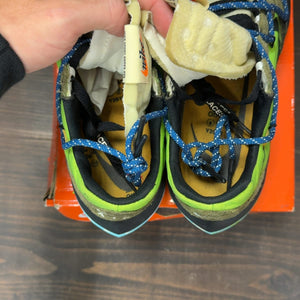 Nike Zoom Terra Kiger 5 OFF-WHITE Electric Green (Women's) Size 12W (Pre-Owned) - aux