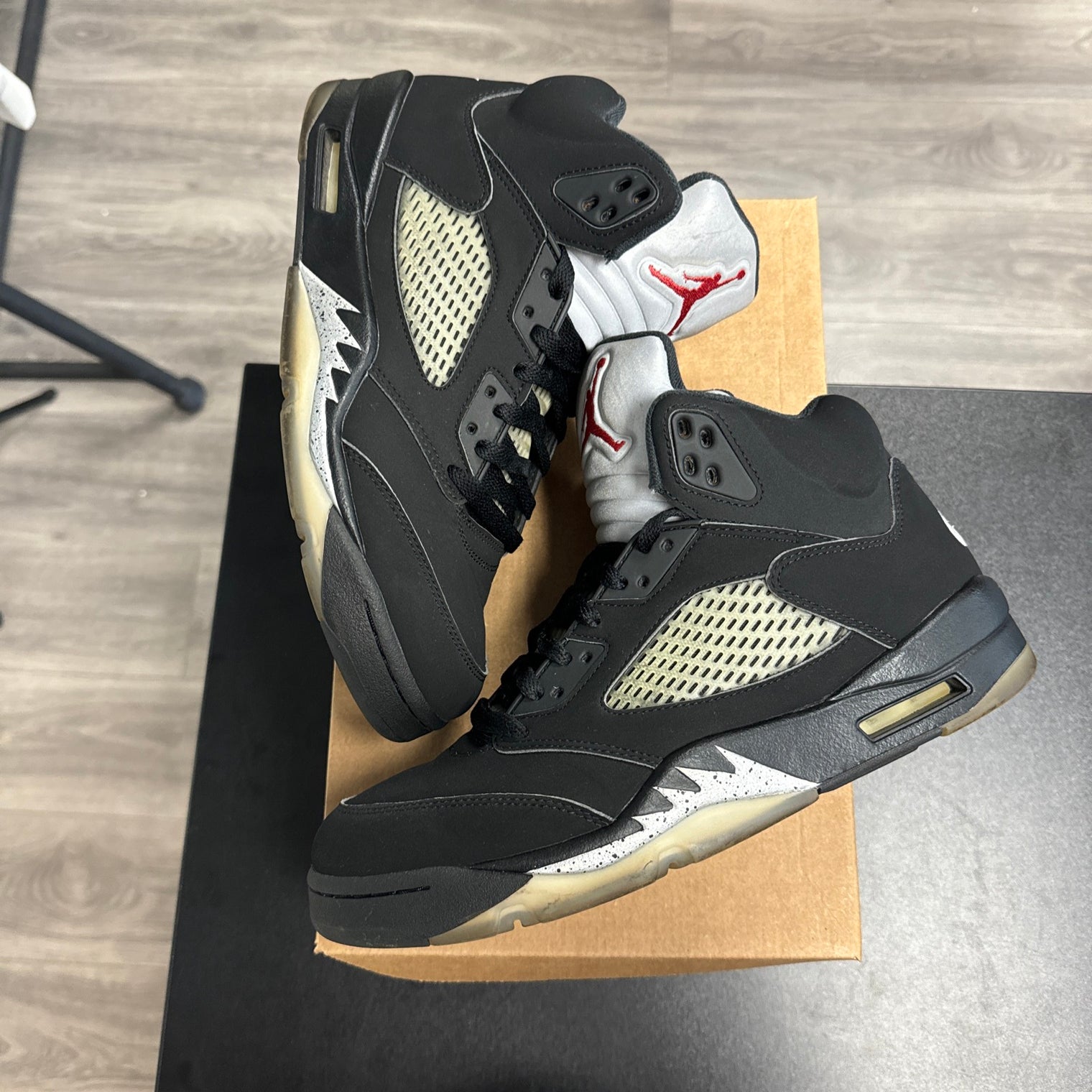Black Metallic Jordan 5 (USED;No Box)