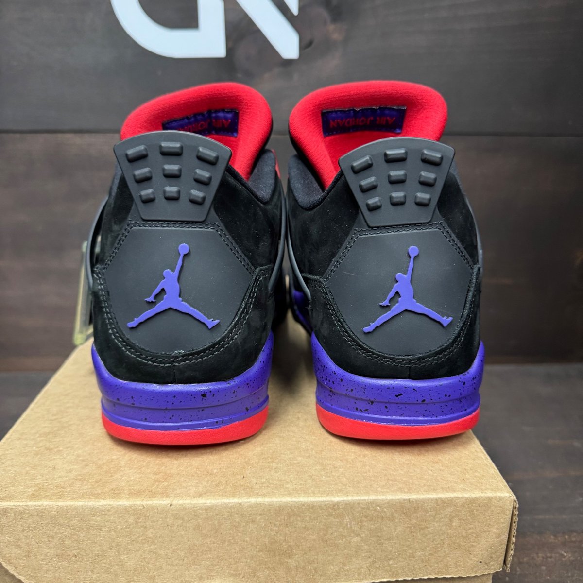 Jordan 4 Retro Raptors (2018) Size 10.5 - sole