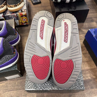 Cardinal Red Jordan 3 Retro (USED)