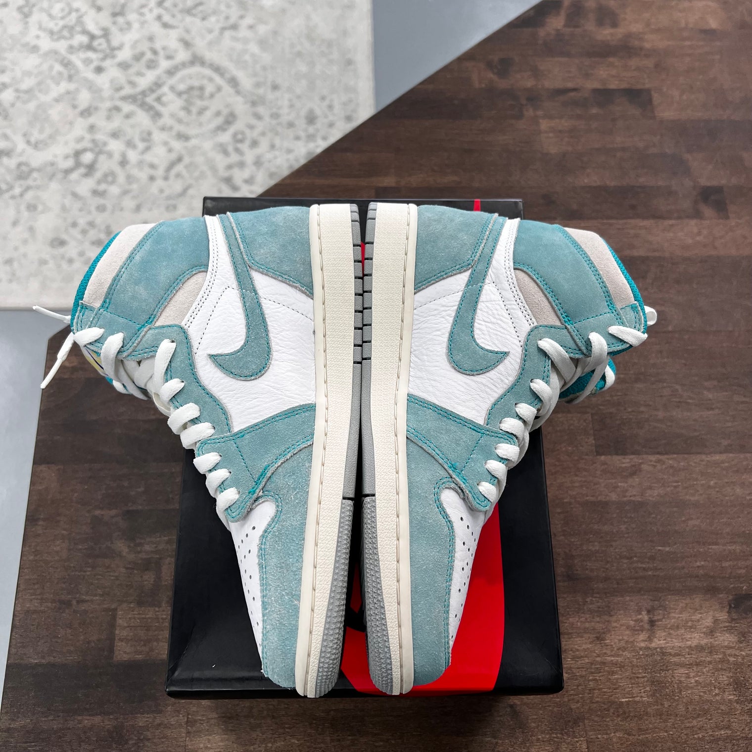 Turbo Green Jordan 1 High (USED)