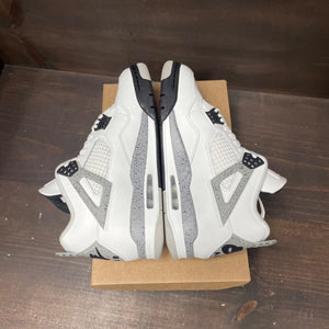Jordan 4 Retro White Cement (2025) Size 10 (Pre-Owned) - box