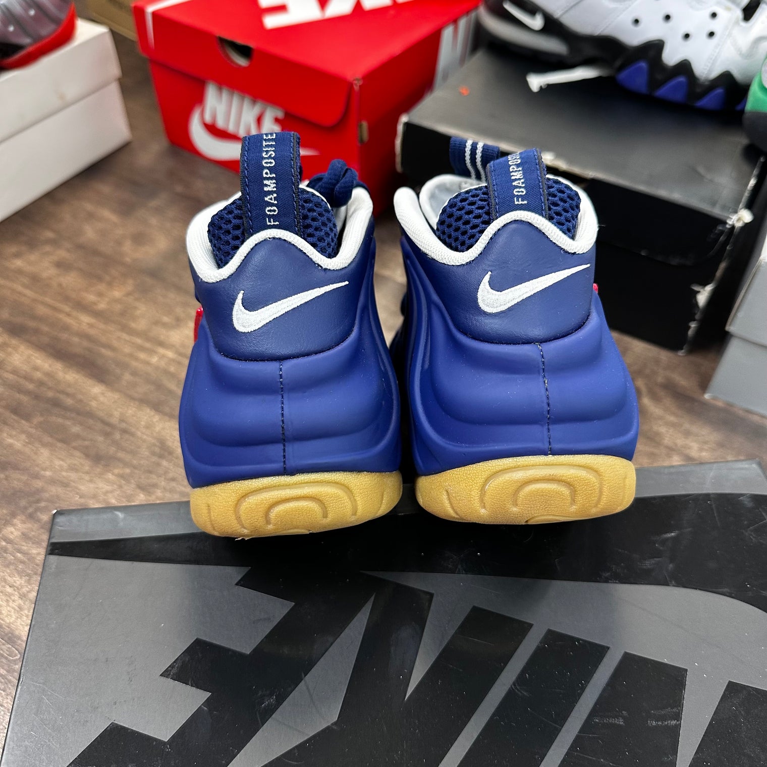 Blue Void University Red Foamposite Pro (USED)