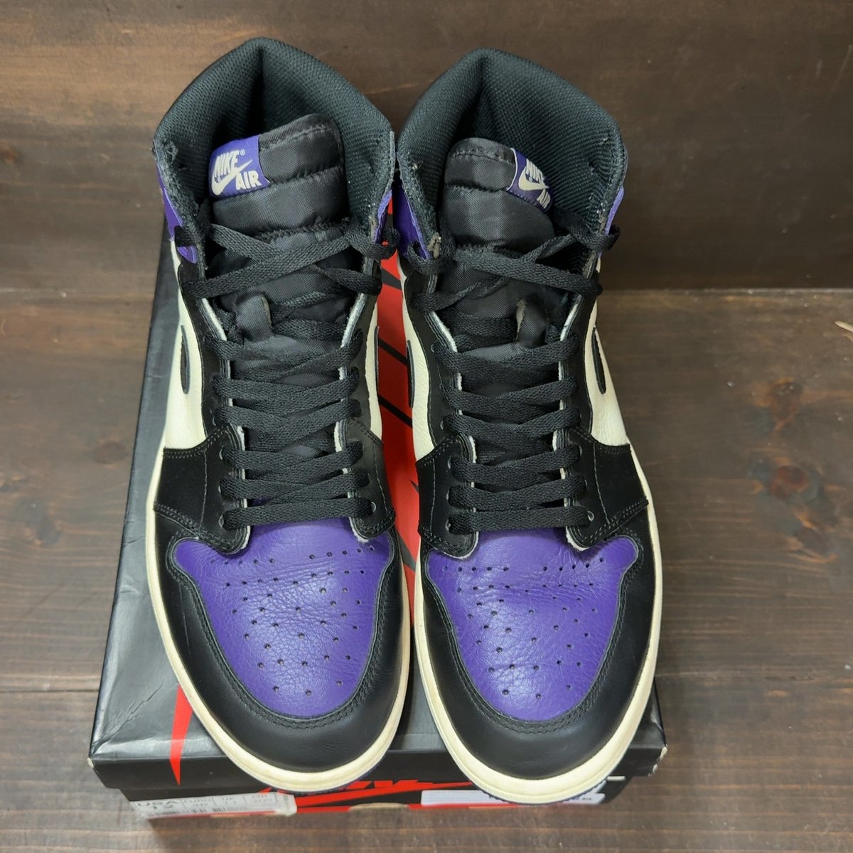 Jordan 1 Retro High Court Purple Size 12 (Pre-Owned) - tag