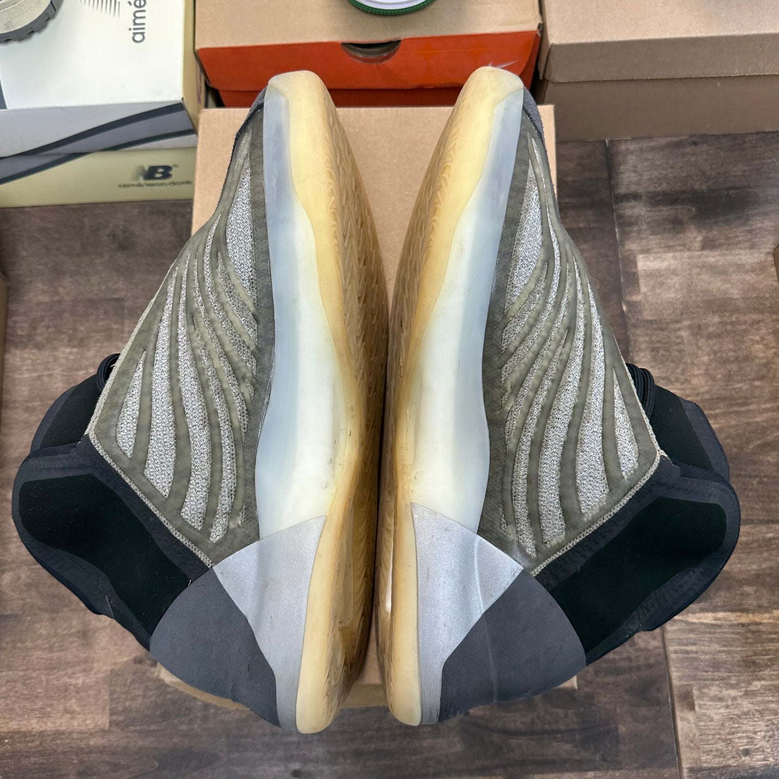 Barium adidas Yeezy QNTM (USED, No Box)