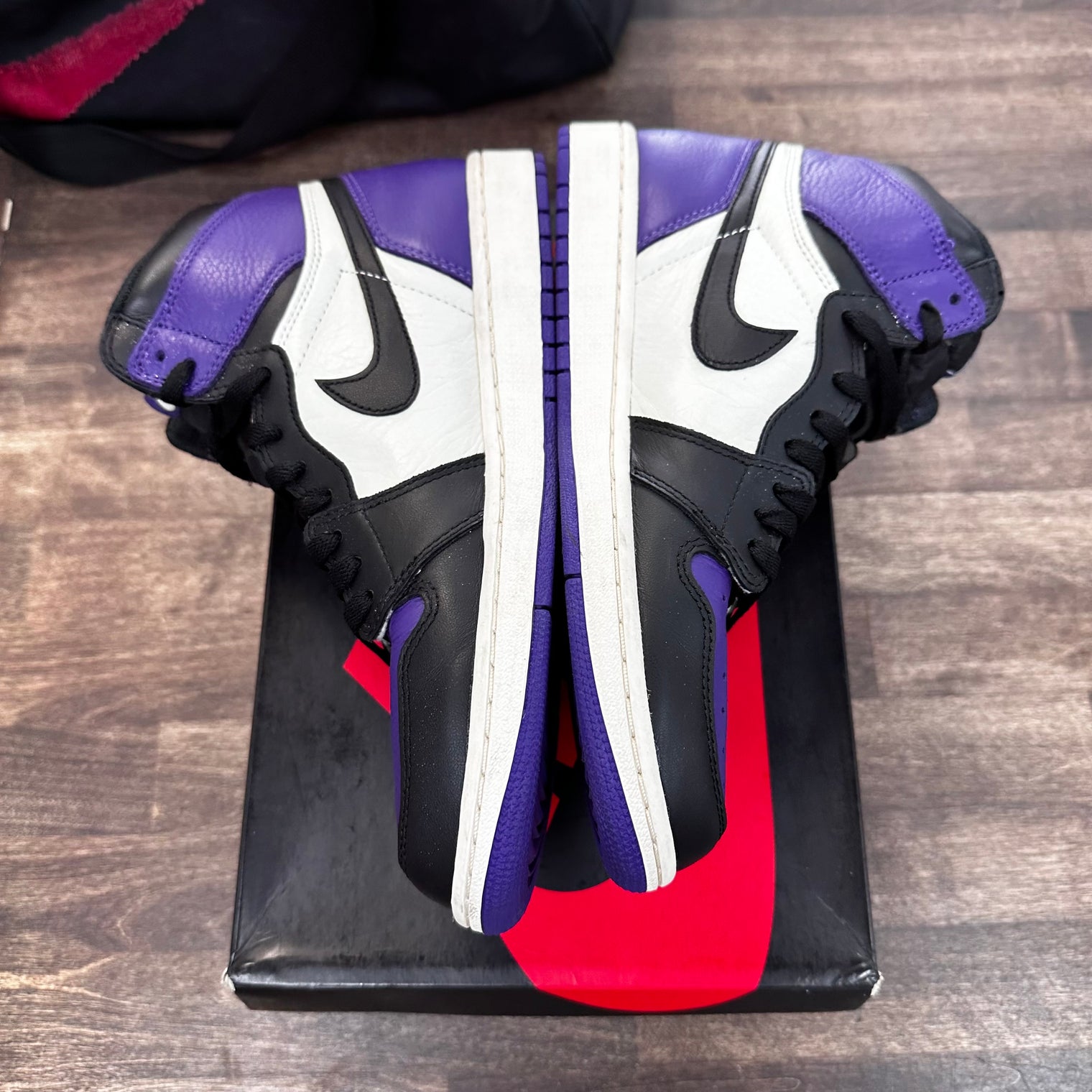 Court Purple Jordan 1 High OG (USED)