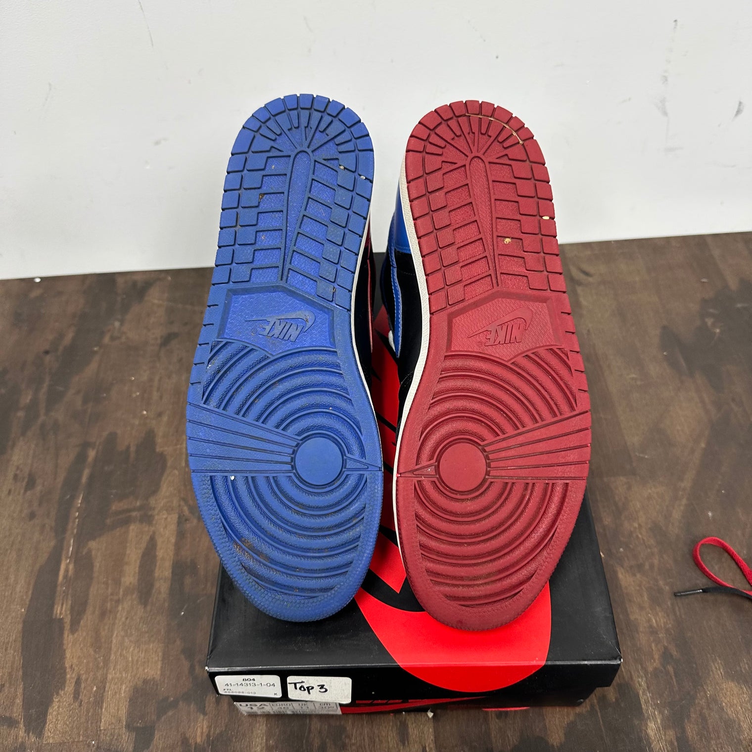 Top 3 Jordan 1 High (USED)