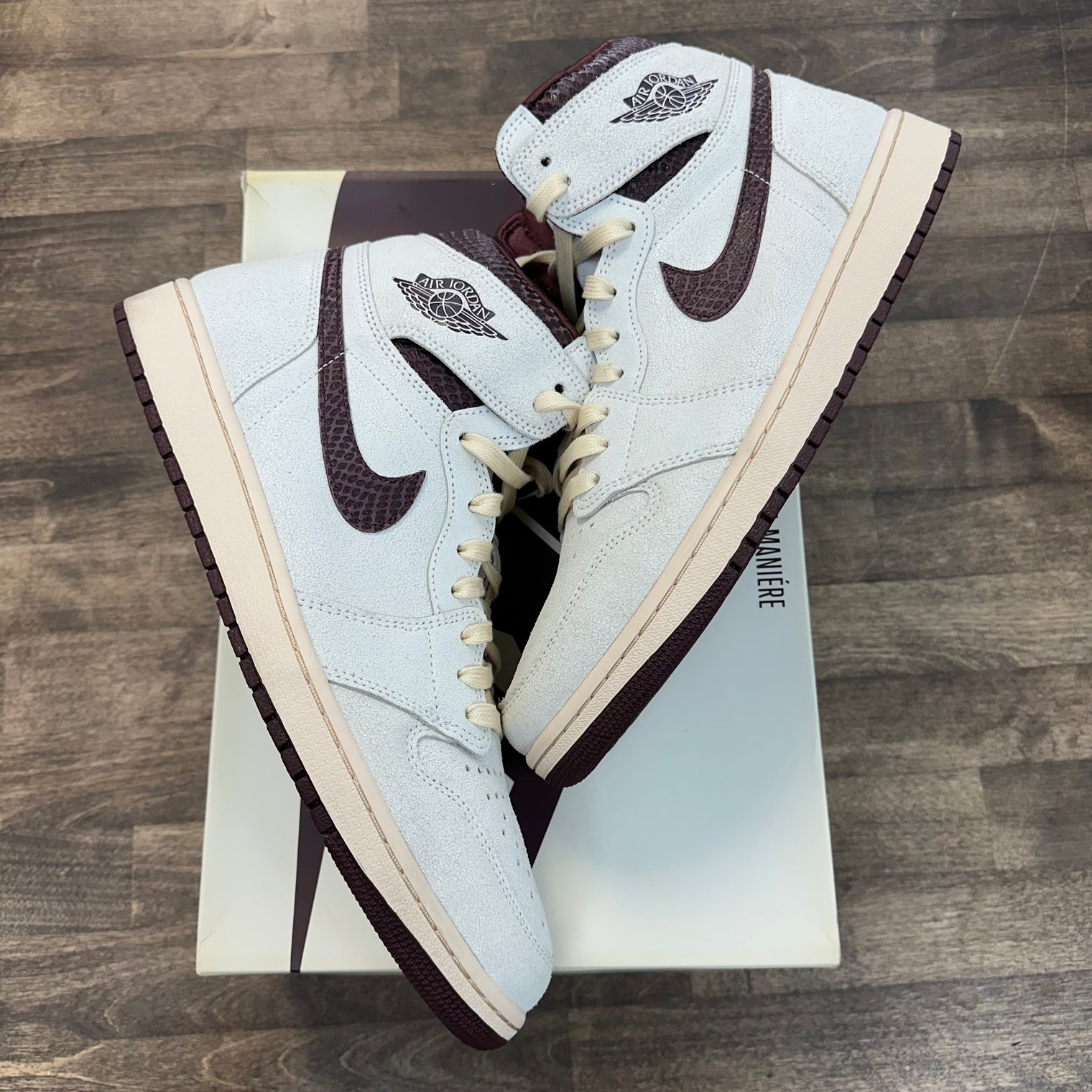 A Ma Maniere Jordan 1 High (USED)