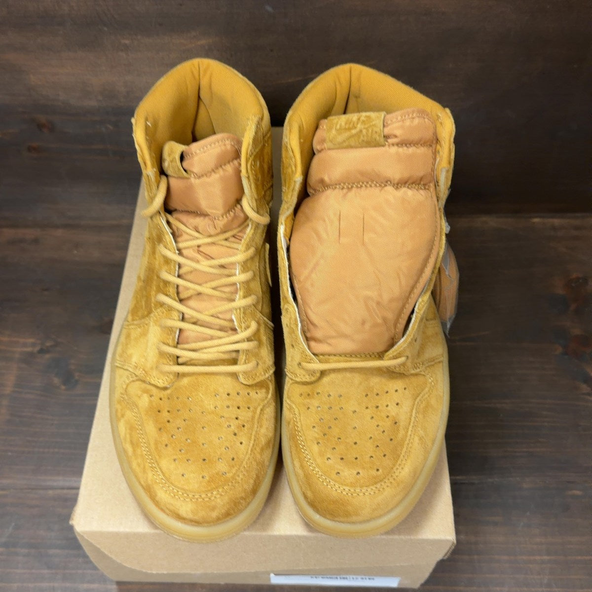 Jordan 1 Retro High Wheat Size 9.5 - Image 3