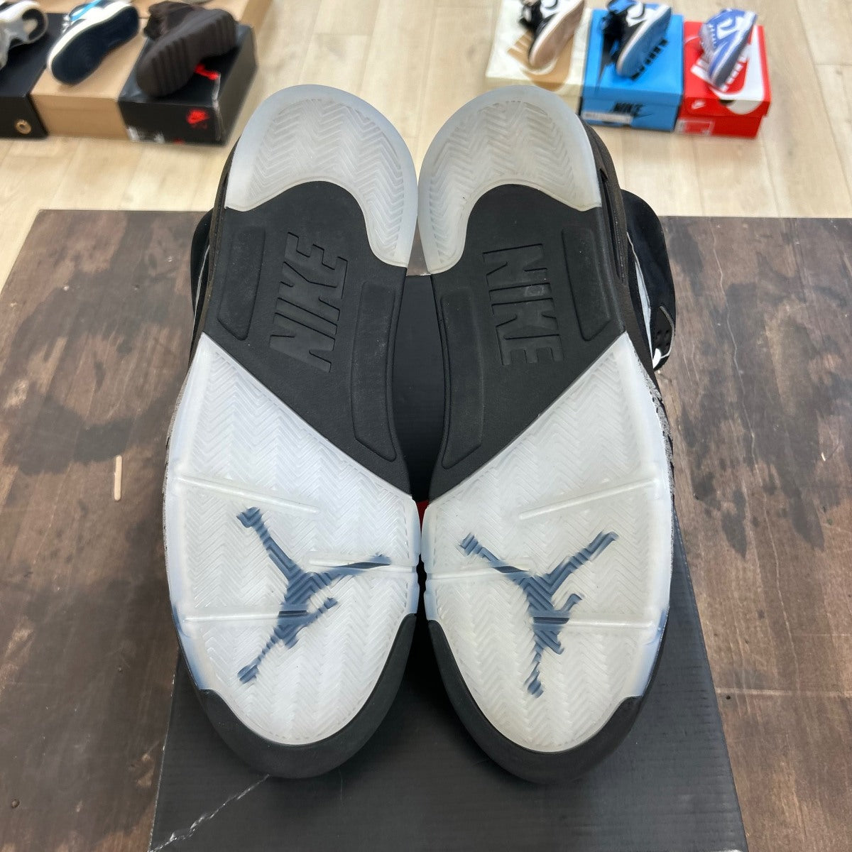 Jordan 5 Retro OG Black Metallic Reimagined - Image 5