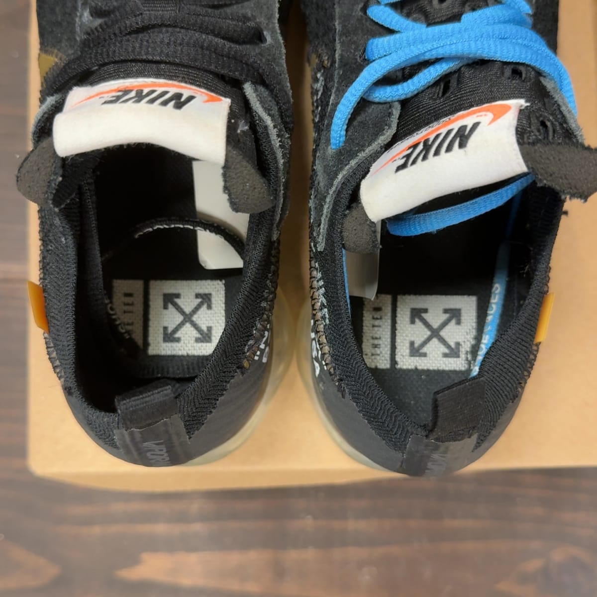 Nike Air VaporMax Off-White Black (2018) Size 6 (Pre-Owned) - aux