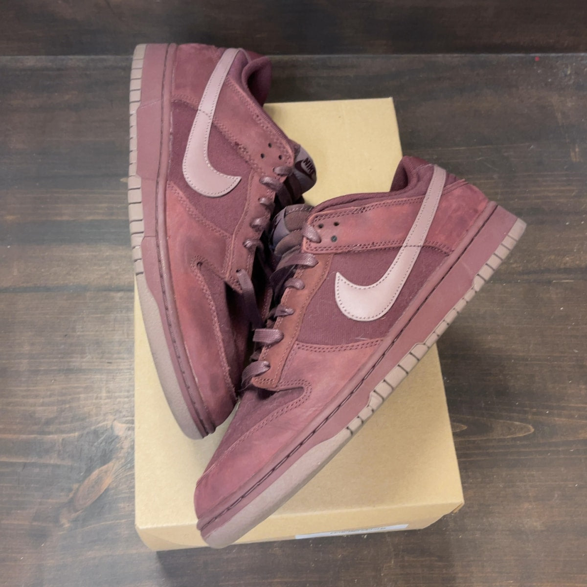 Nike Dunk Low Retro Premium Burgundy Crush Size 13 (Pre-Owned) - Image 2