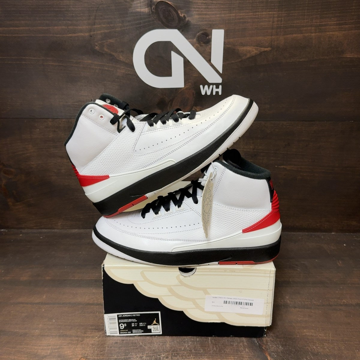 Jordan 2 Retro OG Chicago (2022) - Image 1