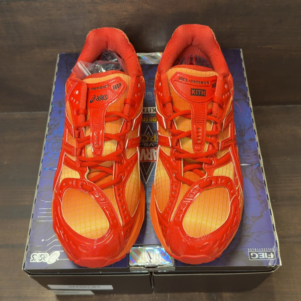 ASICS Gel-Nimbus 10.1 Kith Marvel vs. Capcom Iron Man vs. Mega Man Sealed Box (Comic Included) Size 11.5 (Pre-Owned) - Image 3