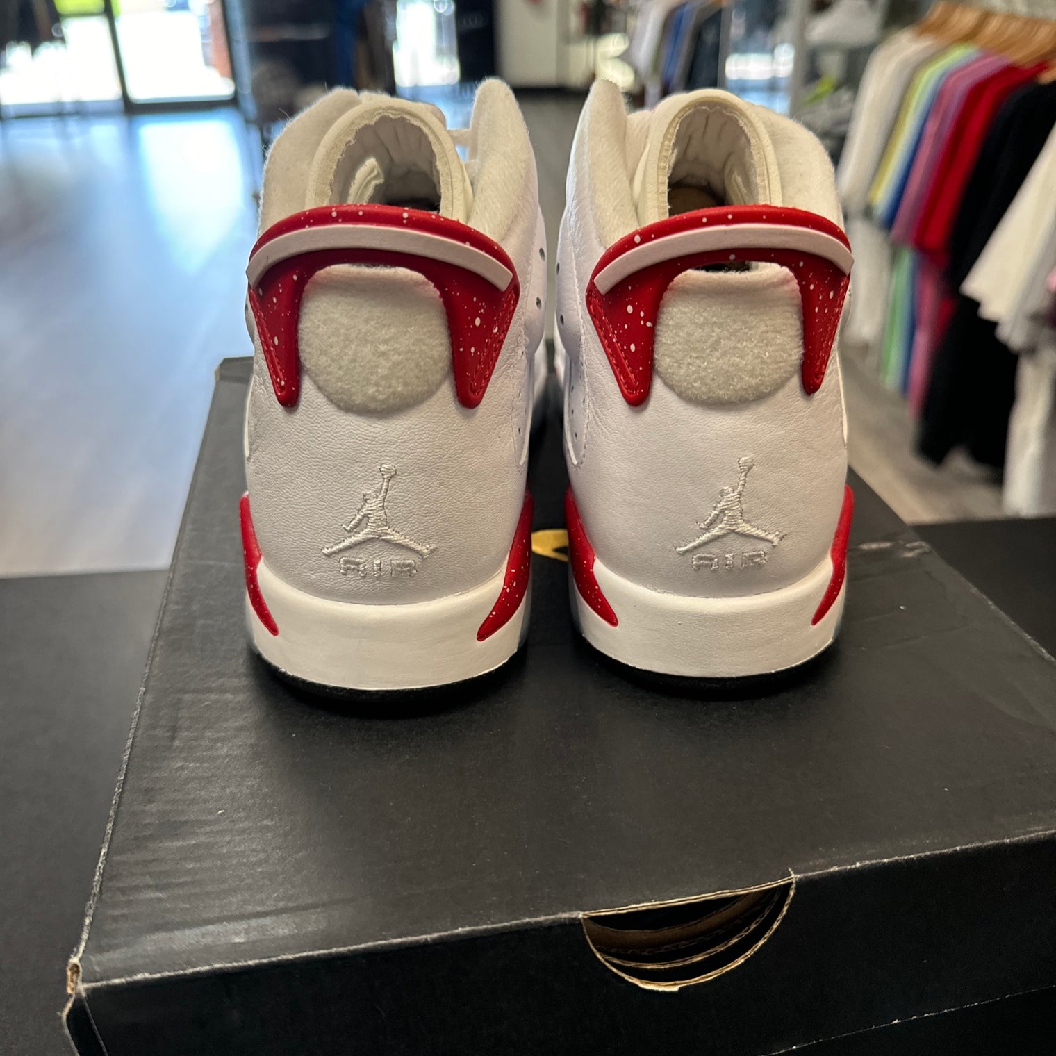 (GS) Red Oreo Jordan 6 Retro (USED)