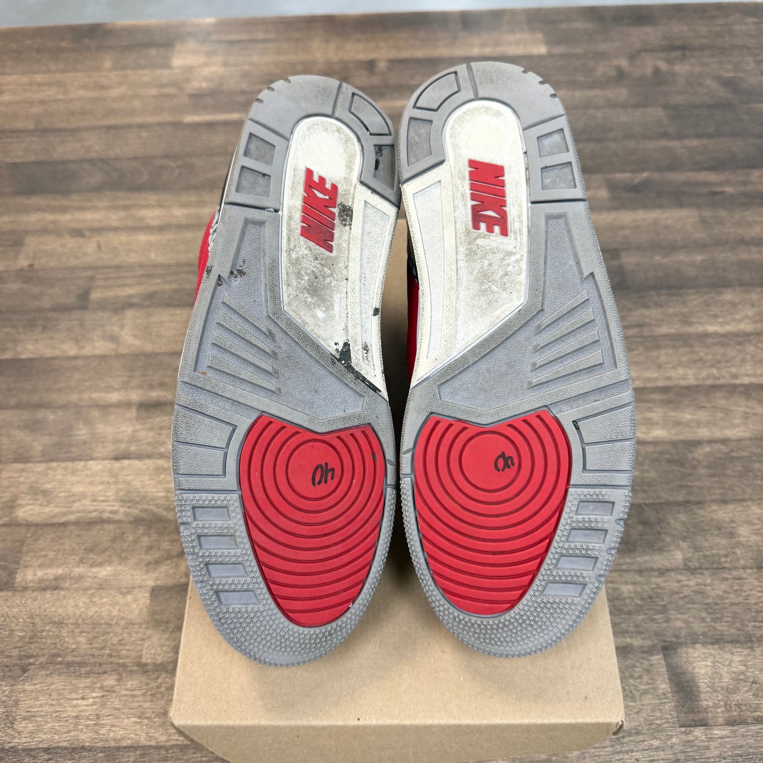 Unite Jordan 3 Retro (USED, No Box)