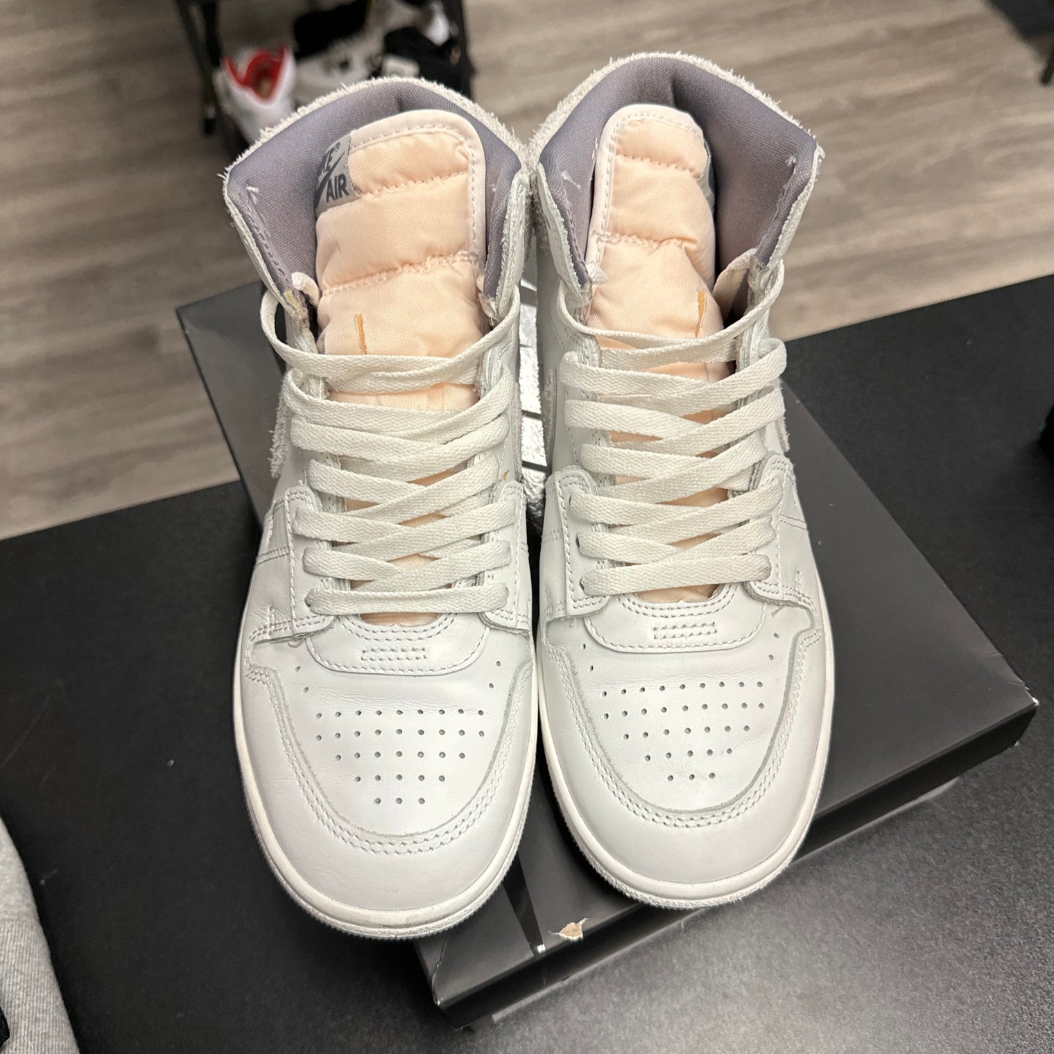 Air Ship Tech Grey Air Ship (USED)