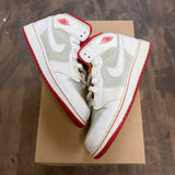 Jordan 1 Retro Mid Hare Jordan (2015) (GS) Size 6.5Y (Pre-Owned) - Image 1