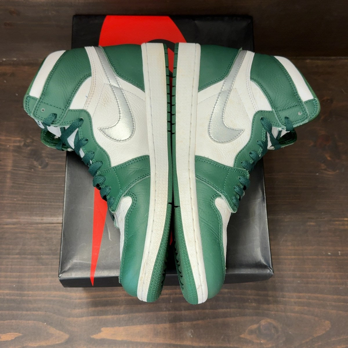 Jordan 1 Retro High OG Gorge Green - Image 4