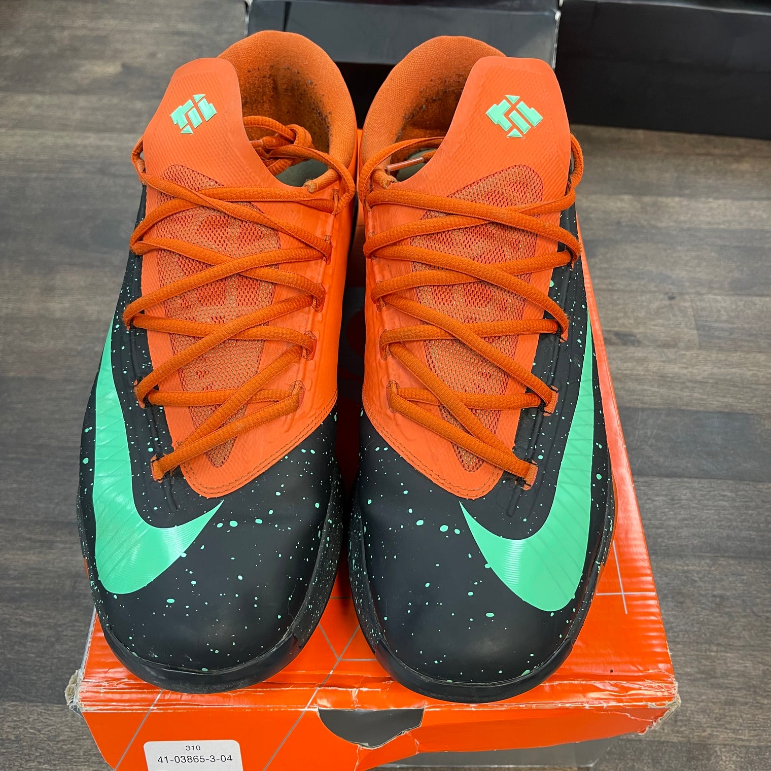 Texas Nike KD 6 (USED)