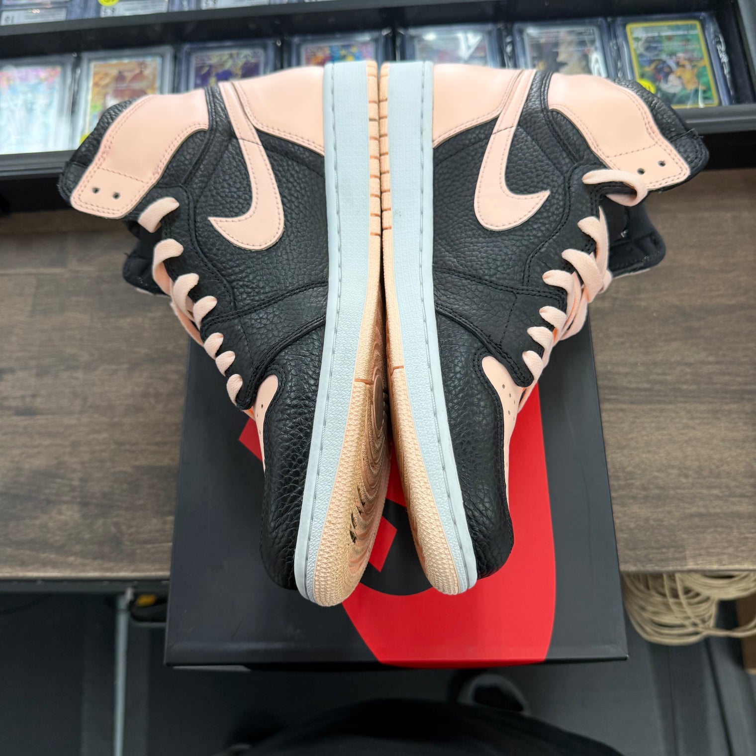 Crimson Tint Jordan 1 High (USED)