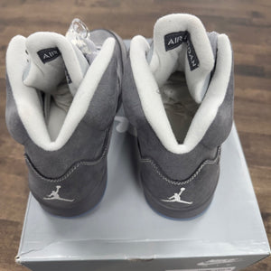 Jordan 5 Retro Wolf Grey (2026) - Image 3
