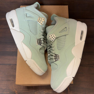 Jordan 4 Retro Seafoam Sail (Women's) Size 9W (Pre-Owned) - Image 2