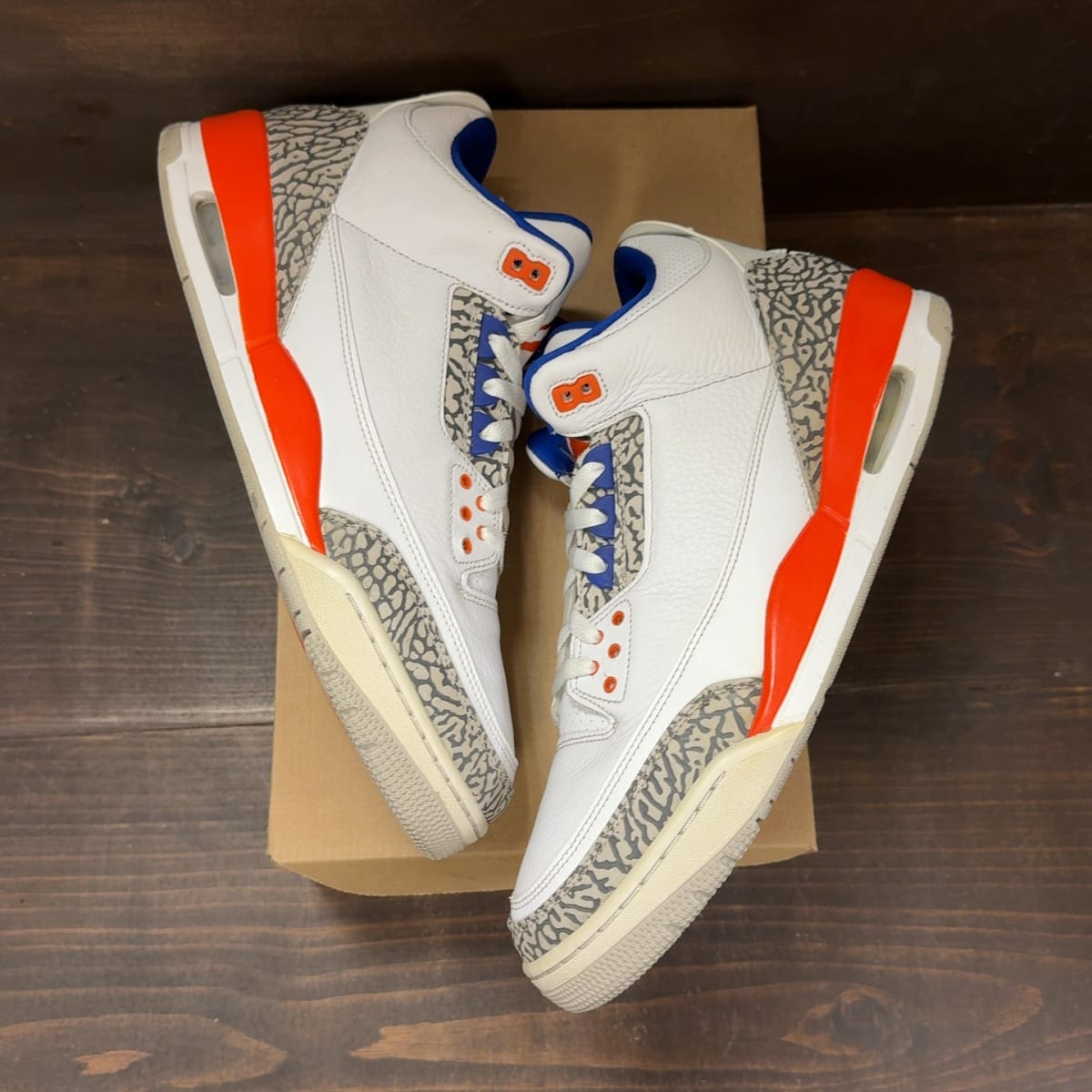 Jordan 3 Retro Knicks Size 13 (Pre-Owned) - back