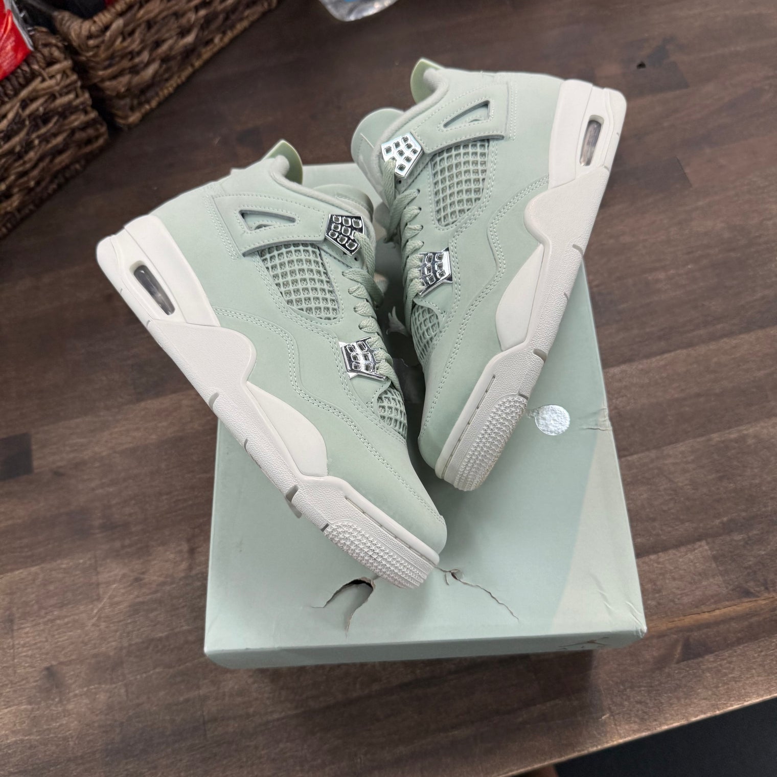 Seafoam Sail Jordan 4 Retro (W) (USED)