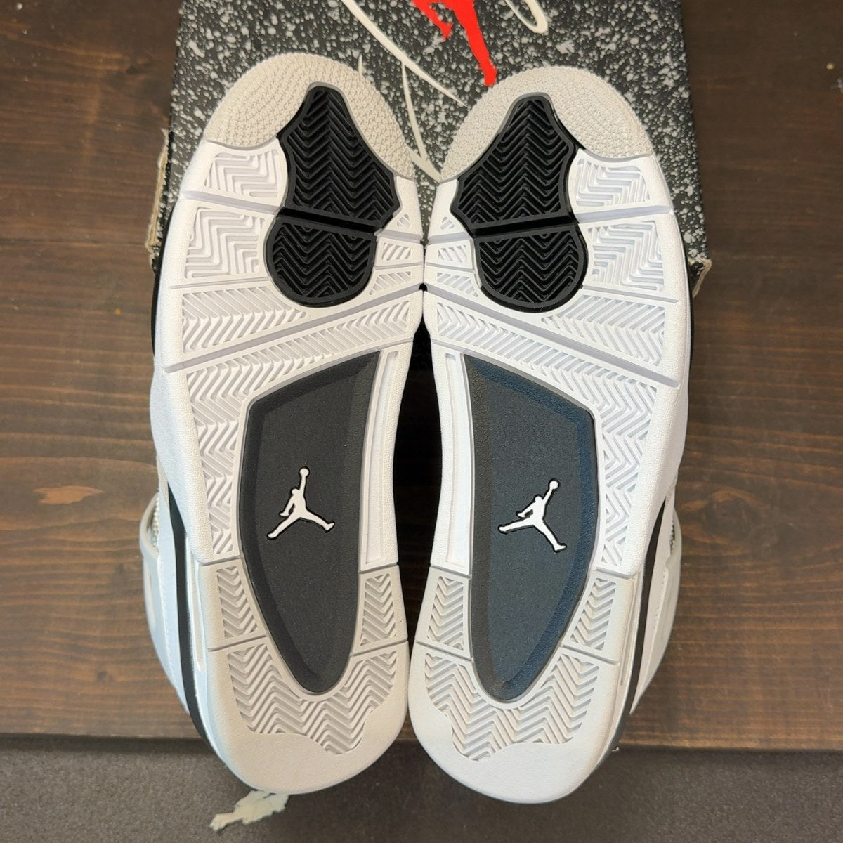 Jordan 4 Retro Military Black - Image 8