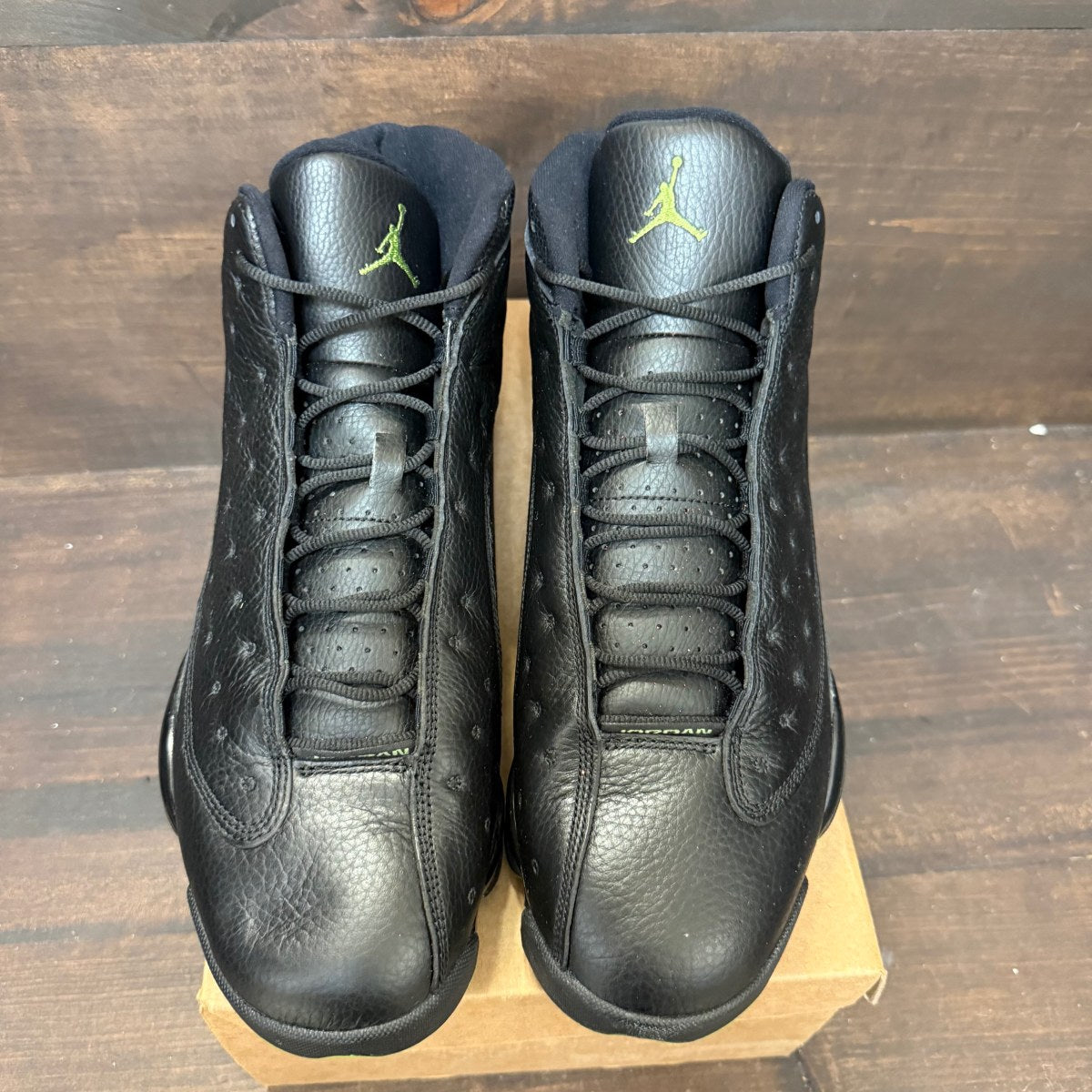Jordan 13 Retro Altitude (2017) Size 13 (Pre-Owned) - Image 3