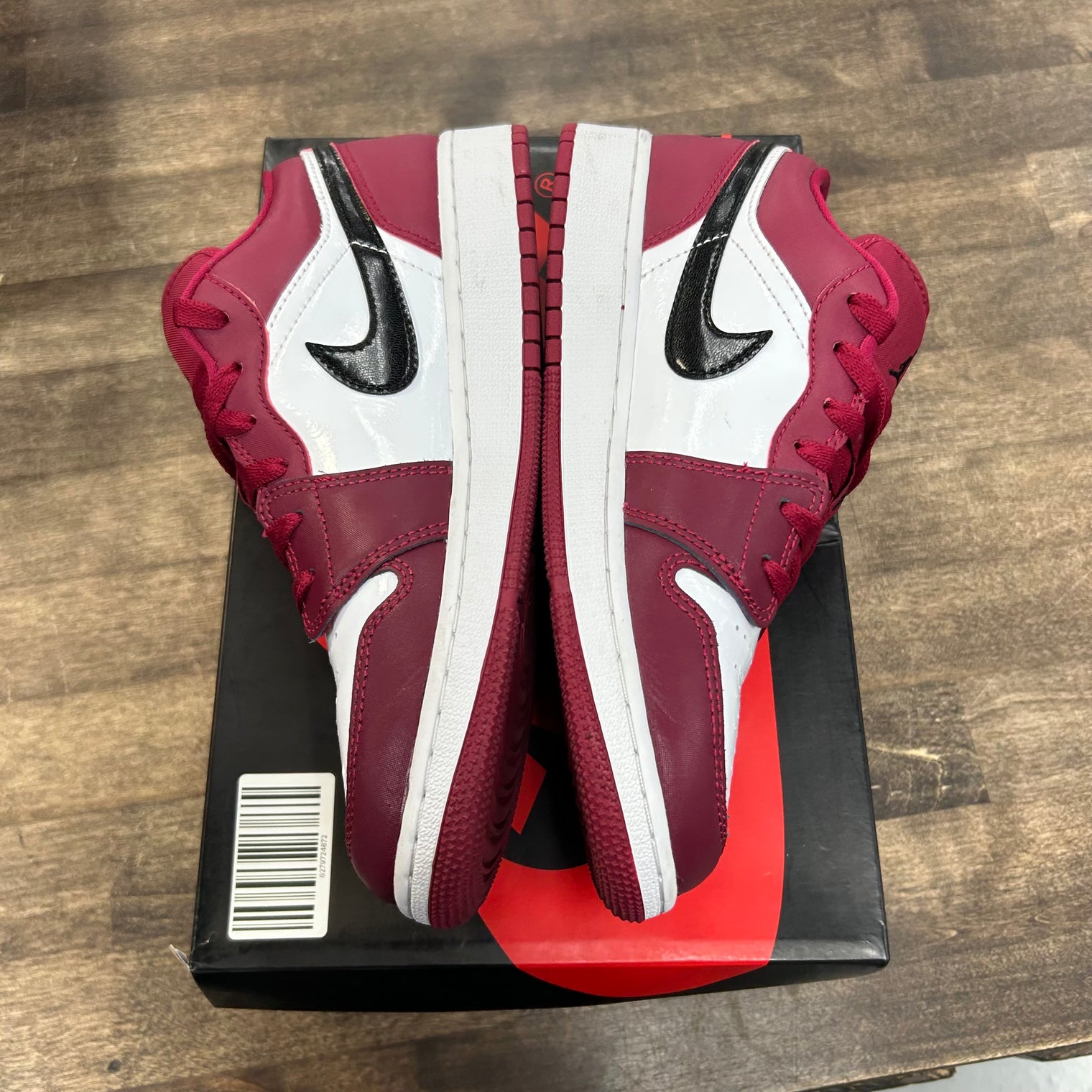 Noble Red Jordan 1 Low (GS) (USED, Replacement Box)