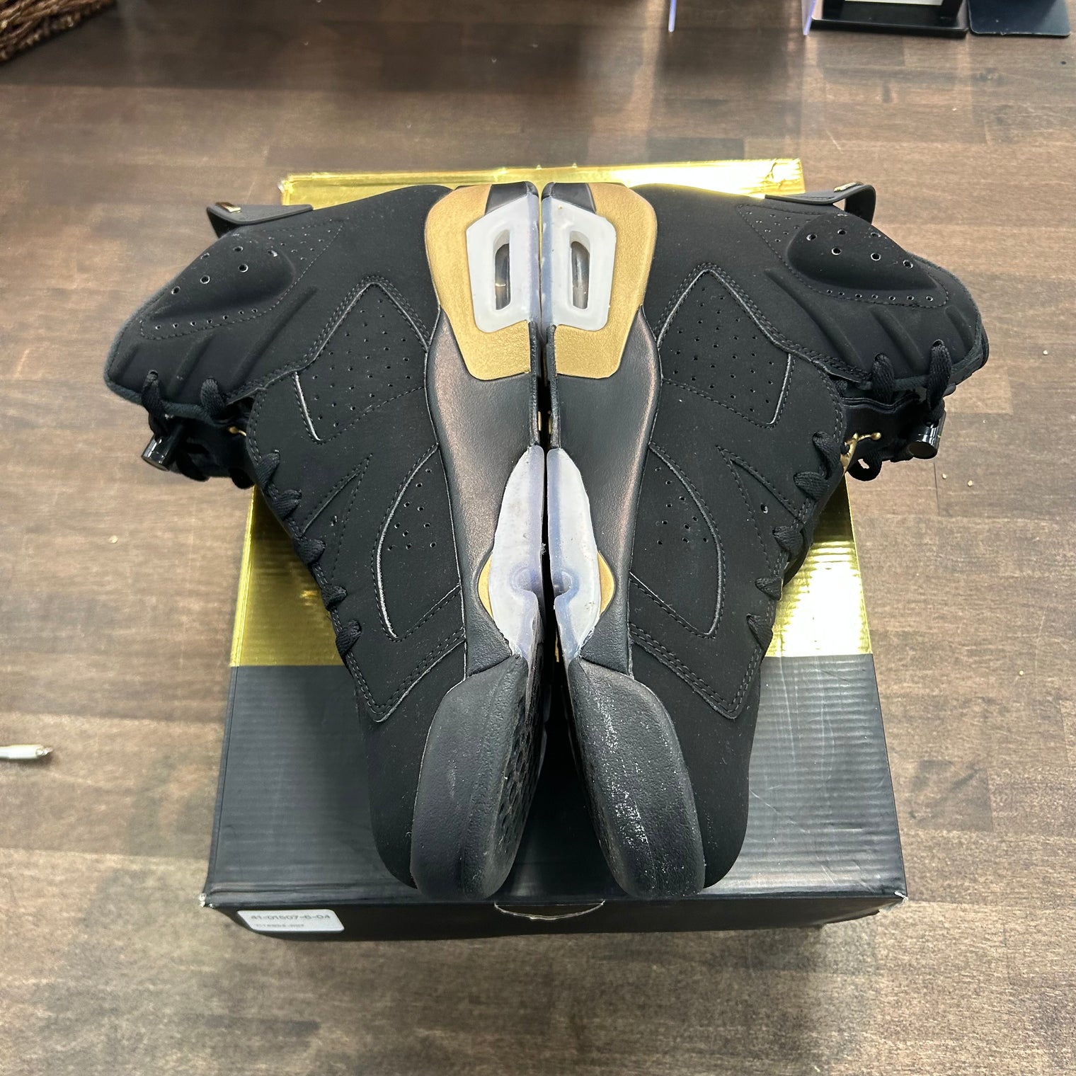 DMP Jordan 6 Retro (2020) (USED)