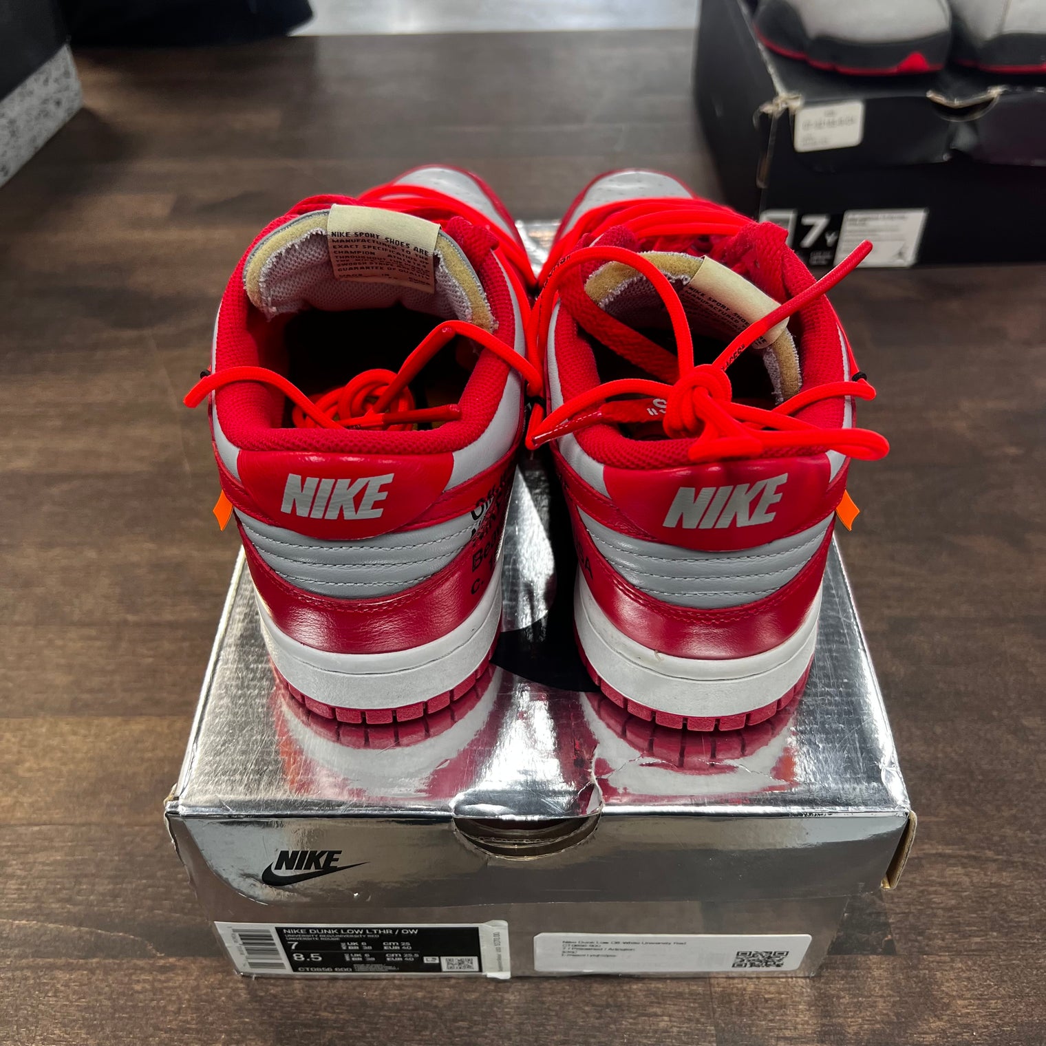 University Red Off-White Nike Dunk Low (USED)