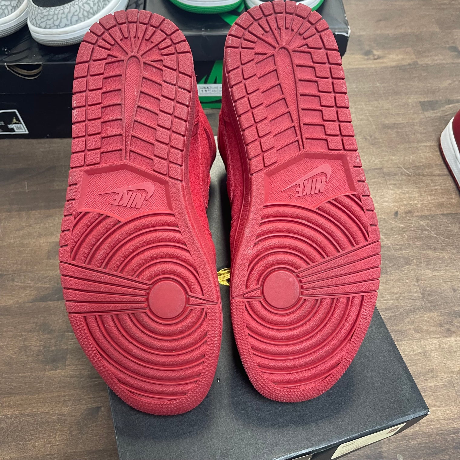Red Suede Jordan 1 High (USED)