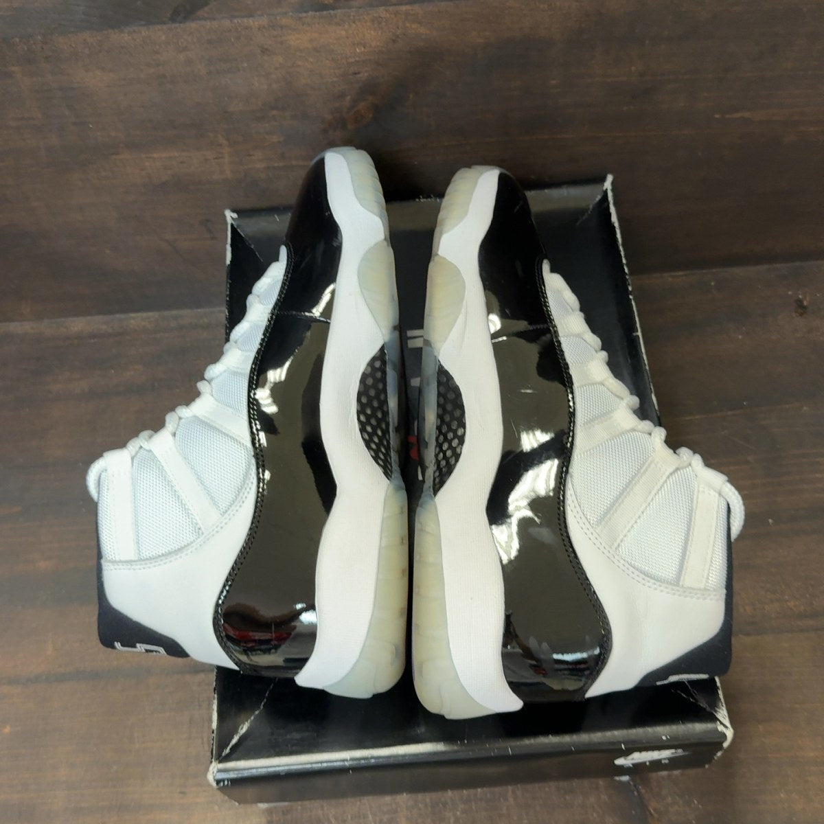 Jordan 11 Retro Concord (2018) - Image 5